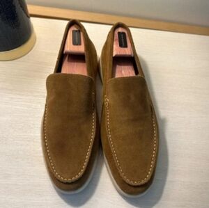 Loro Piana summer walk EU39